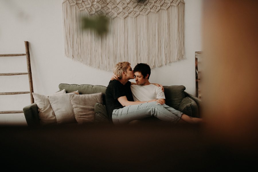 intimate in home session