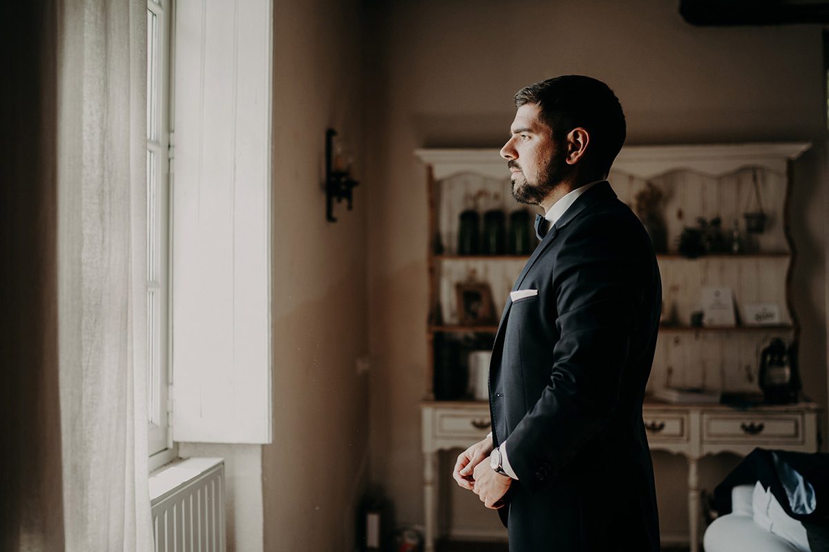 préparatifs marié Mariage bohème Loire Angers