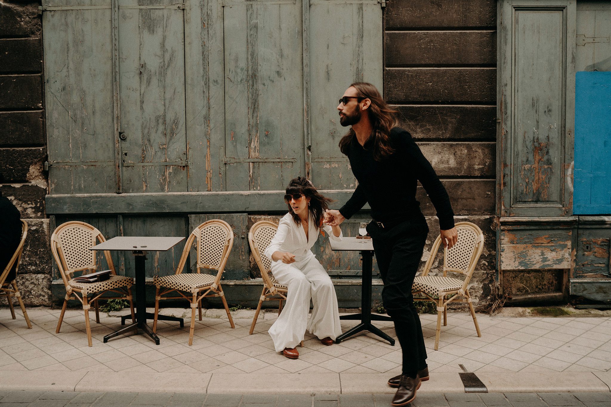 retro style elopement 70s