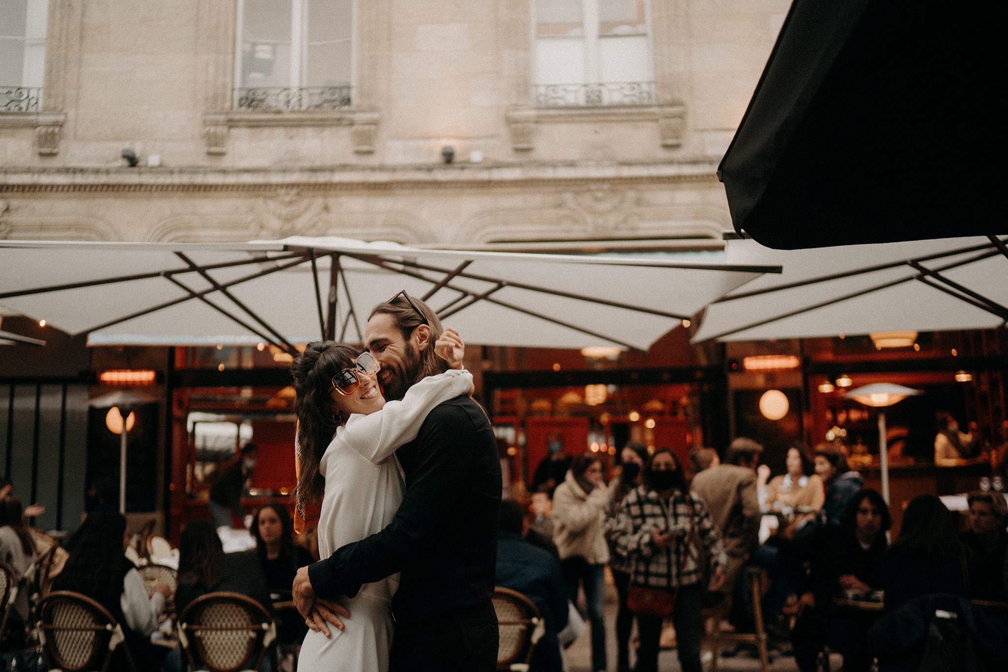 retro style elopement 70s