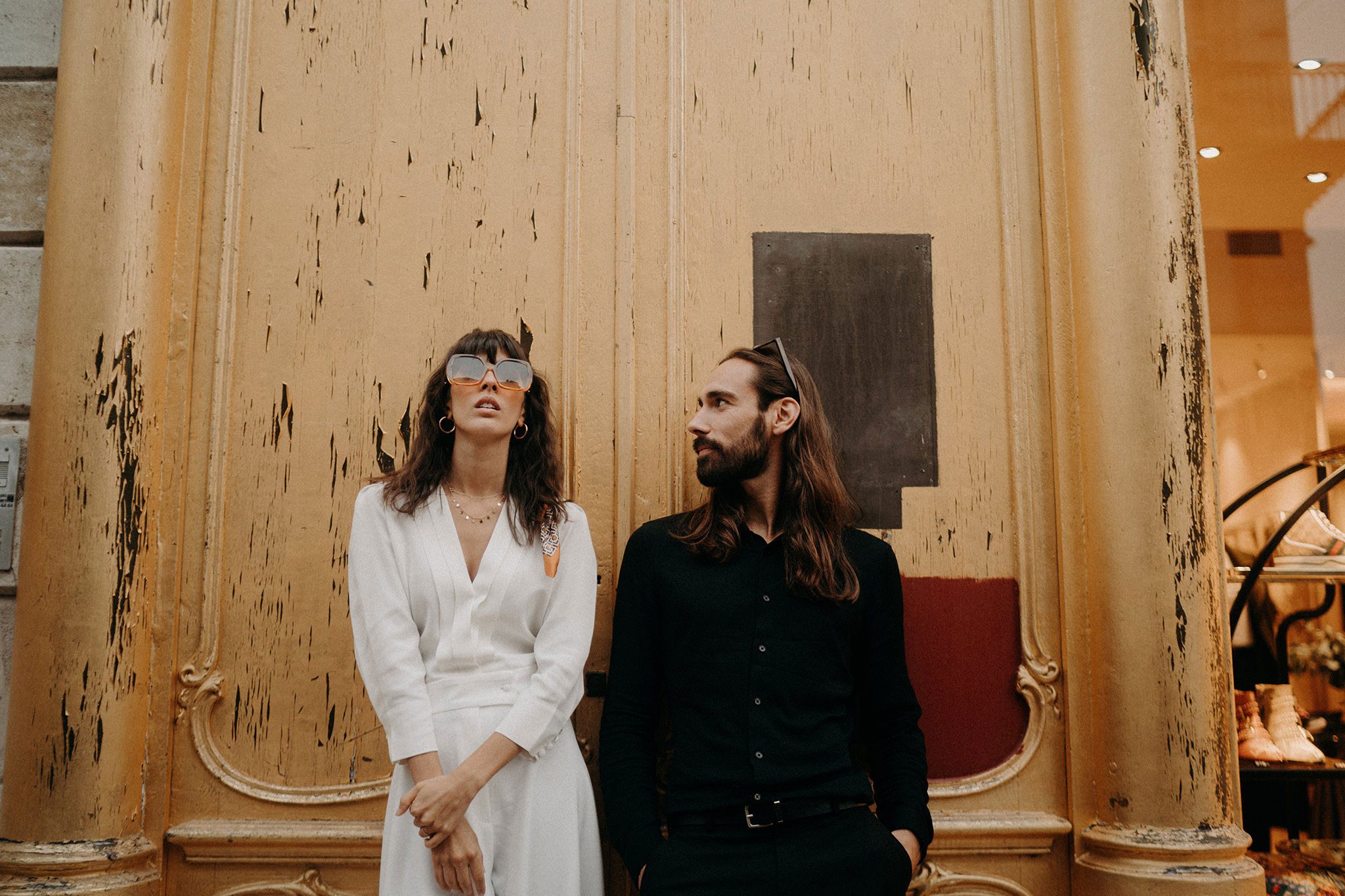 retro style elopement 70s