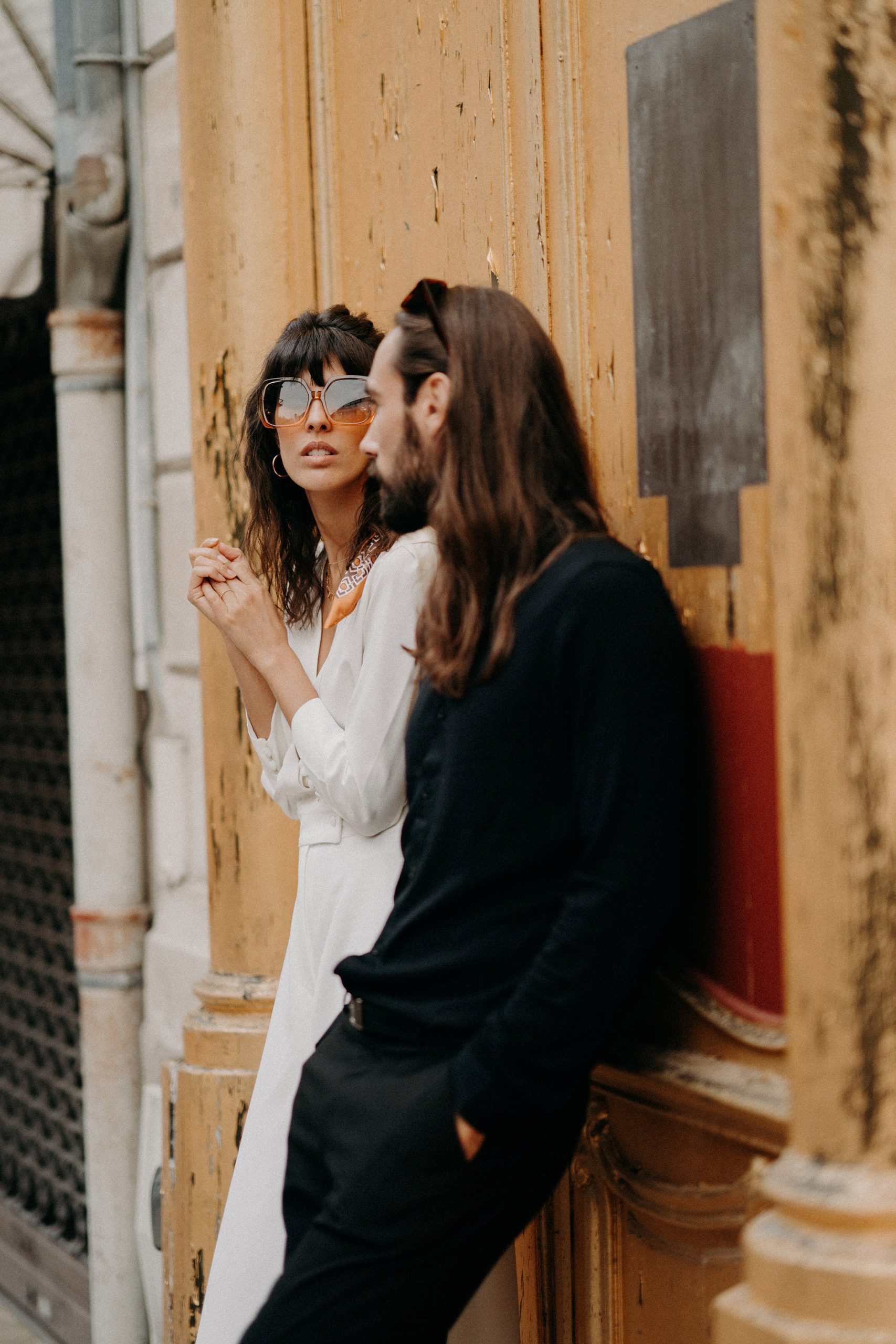 retro style elopement 70s