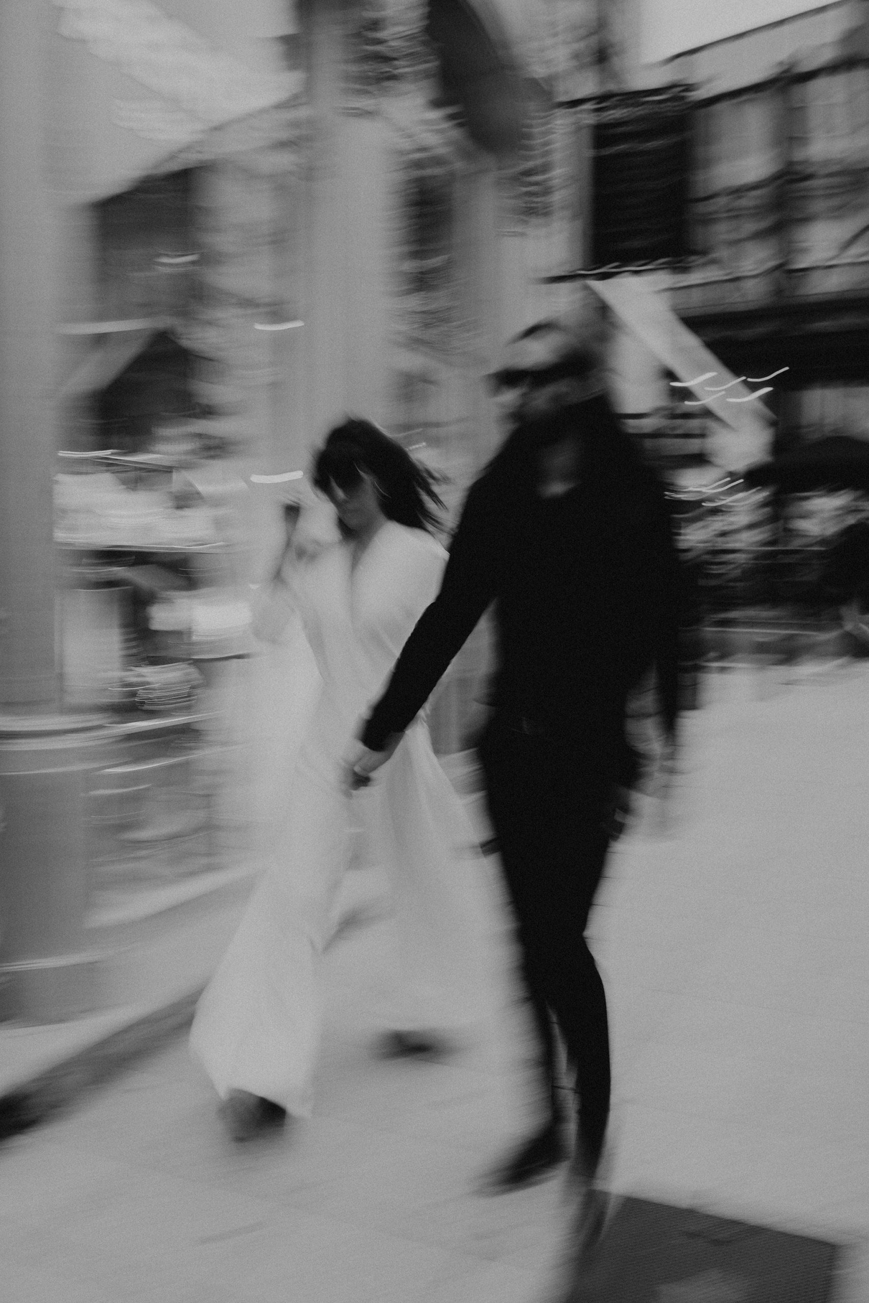 retro style elopement 70s