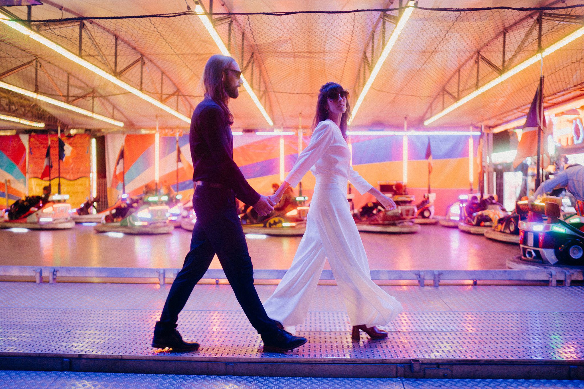 retro style elopement 70s