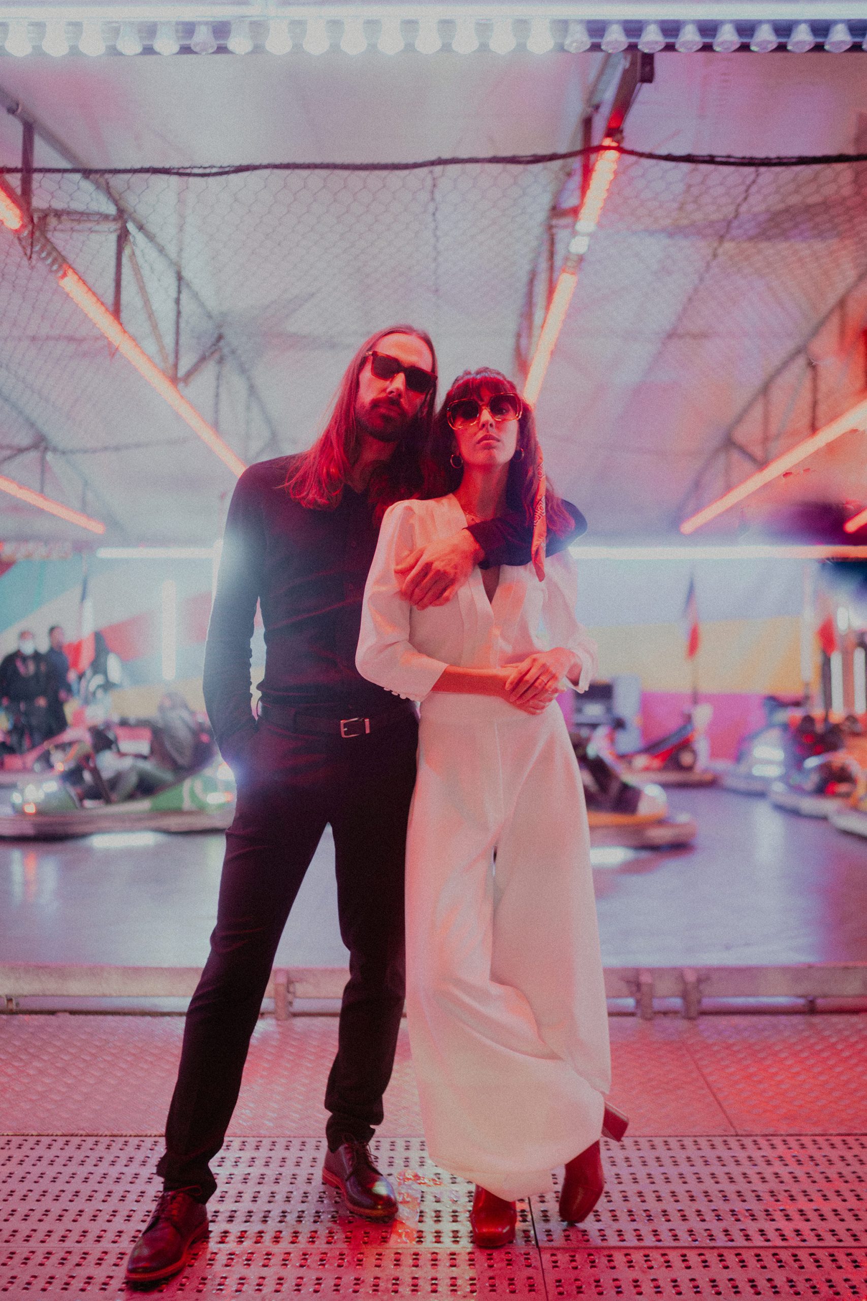 retro style elopement 70s