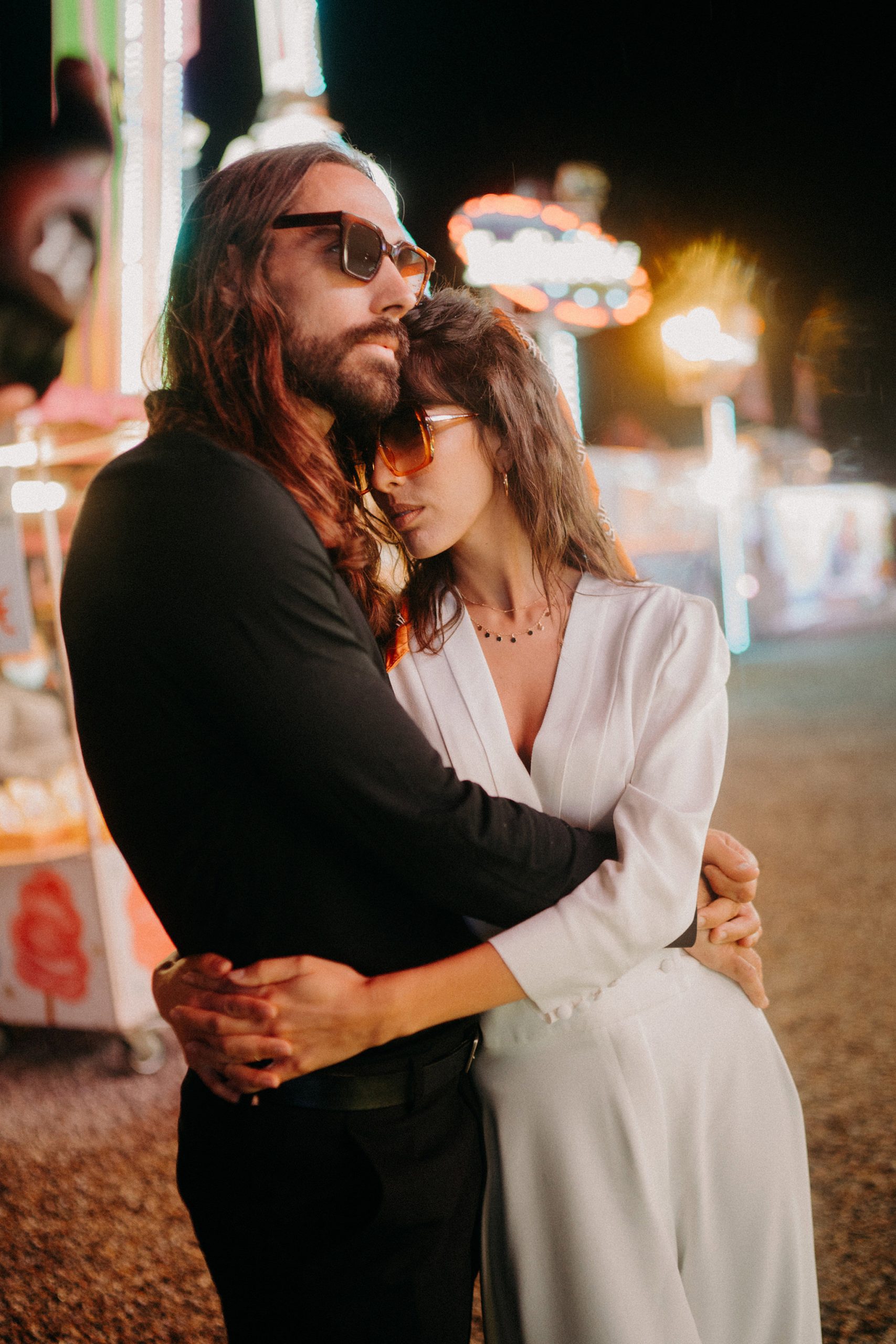 retro style elopement 70s