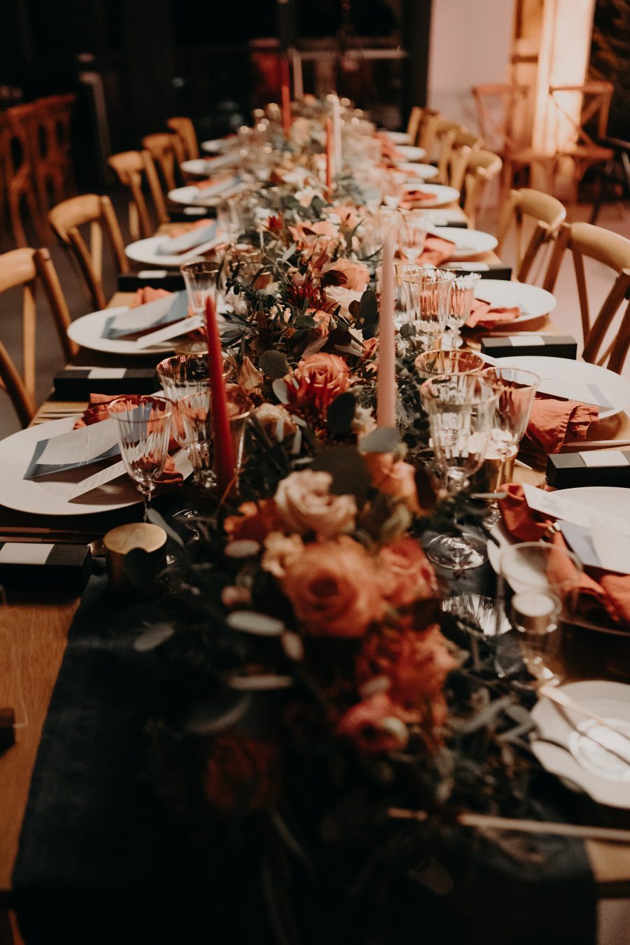 mariage suisse, décoration florale de la table, witzerland wedding