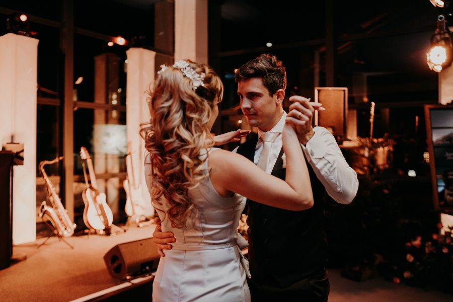 mariage suisse, première dans des mariés. switzerland wedding
