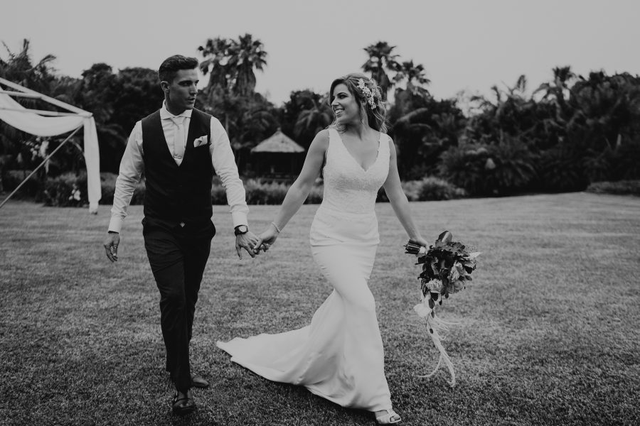 sydney boho elegant wedding. bride and groom couple photo